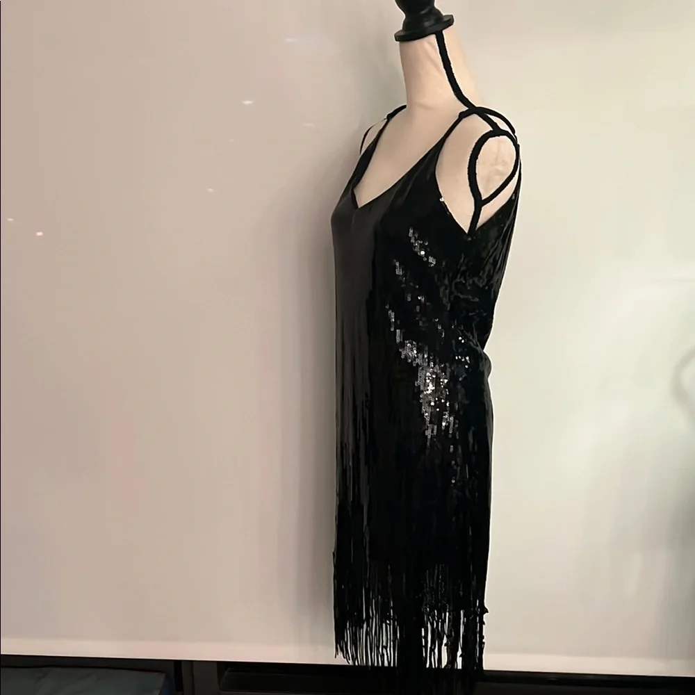 Elegant Black Fringe Midi Dress - Picture 2 of 8